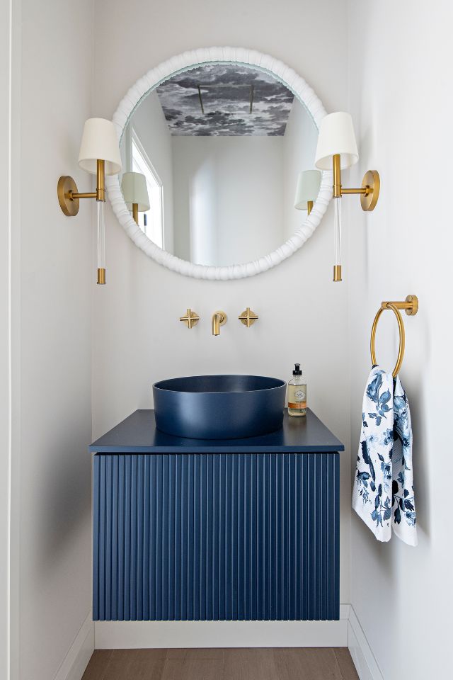 bathroom design by Lisa Kooistra